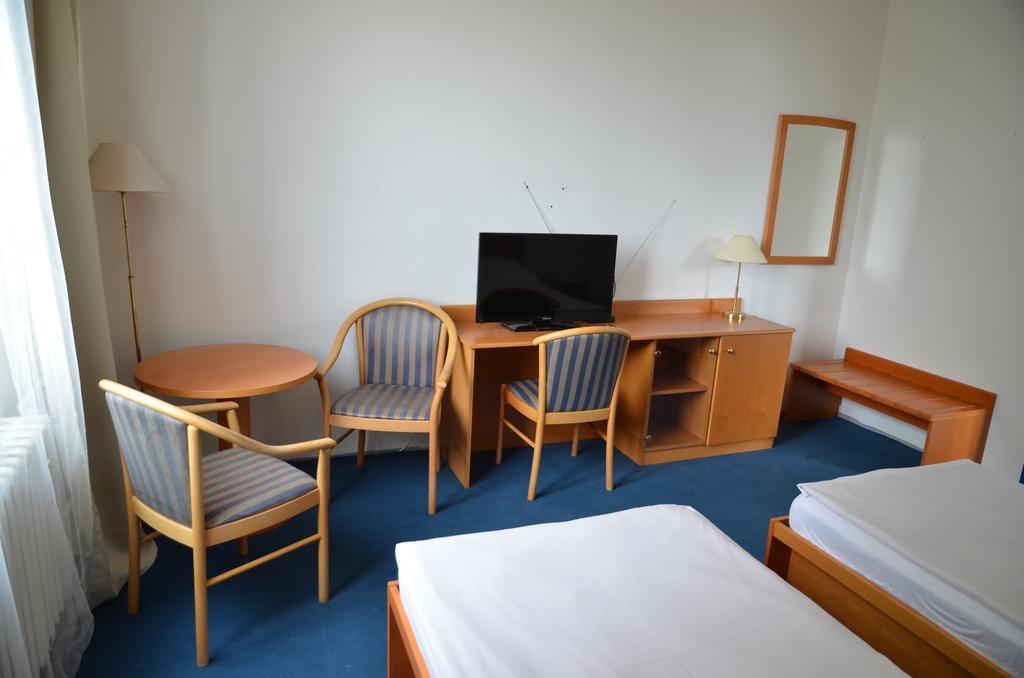 City Hostel Brno Modřice Dış mekan fotoğraf